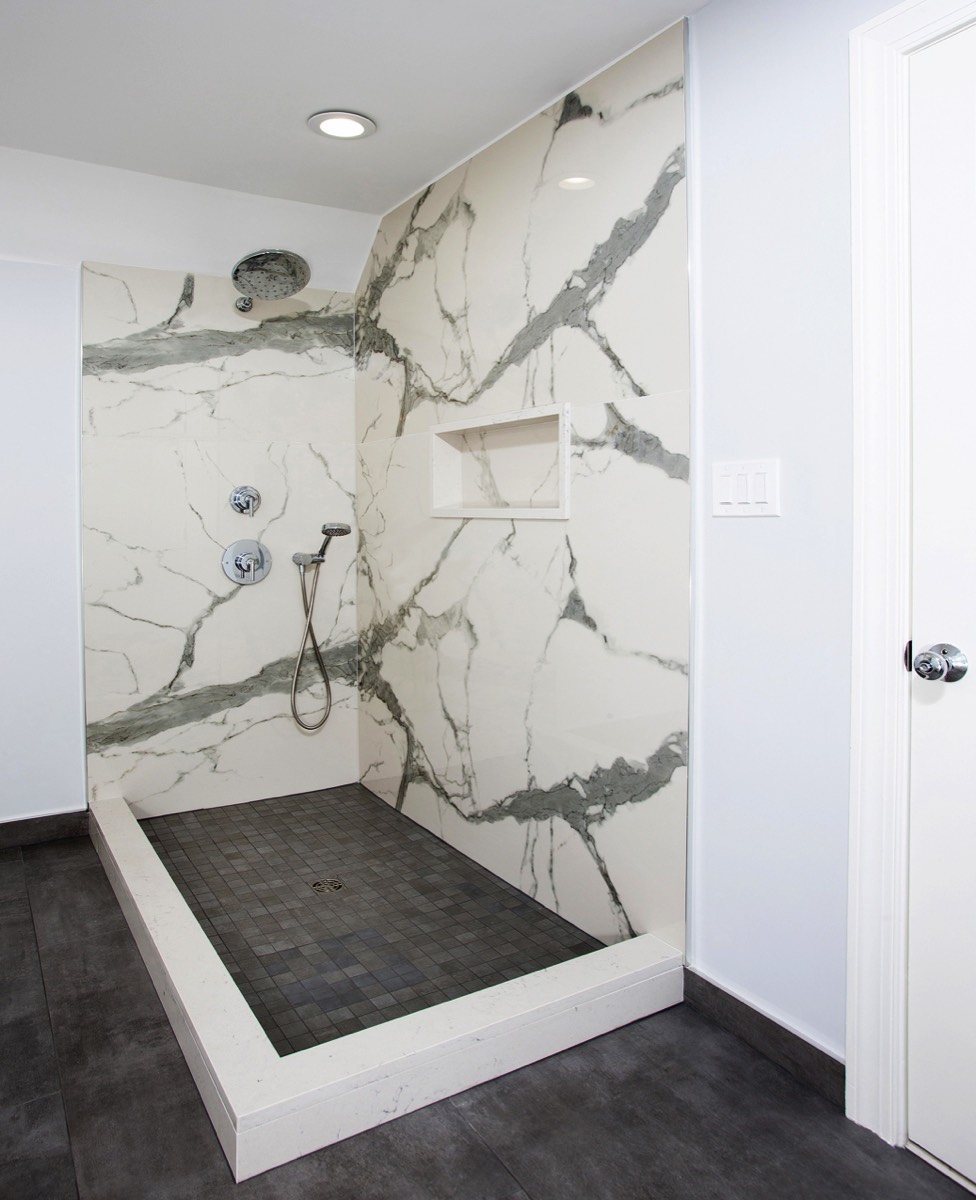 Stacks Image 2016272