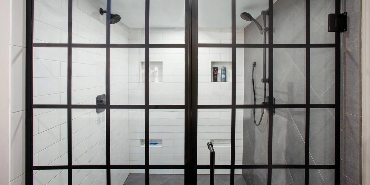 Stacks Image 2016262