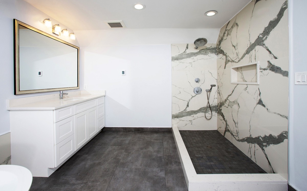 Stacks Image 2016270